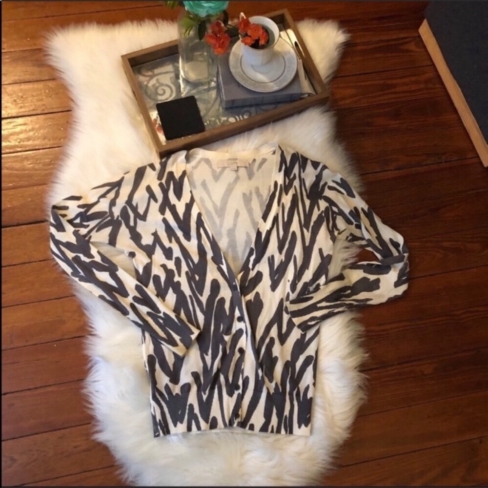 Ann Taylor loft animal print cardigan sweater Xs